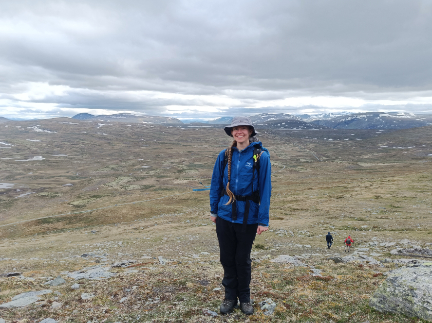Cassandra at a mid-altitude mountain sampling point