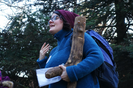 Image may contain: Hand, Smile, Tree, Gesture, Street fashion.